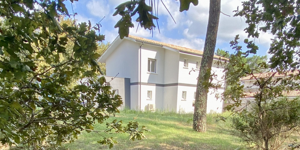 maison à LEGE CAP FERRET (33950)